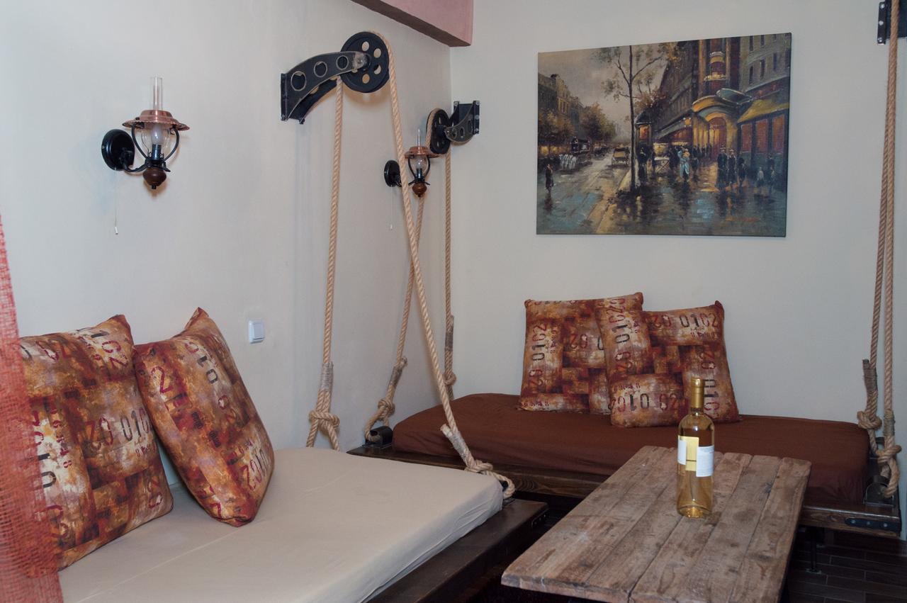 קרדמילי Katerina'S Studios מראה חיצוני תמונה